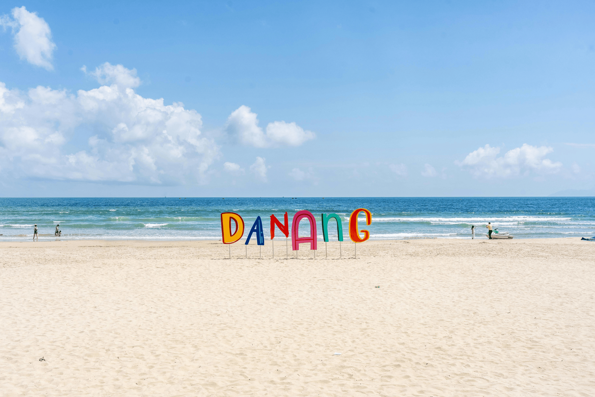 Da Nang beach July dry season – where to travel in summer | Jackfruit Adventure